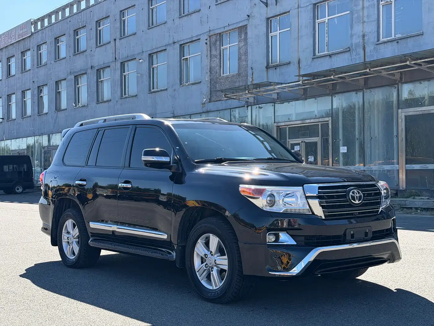 صورة 2 - Toyota Land Cruiser (Import)