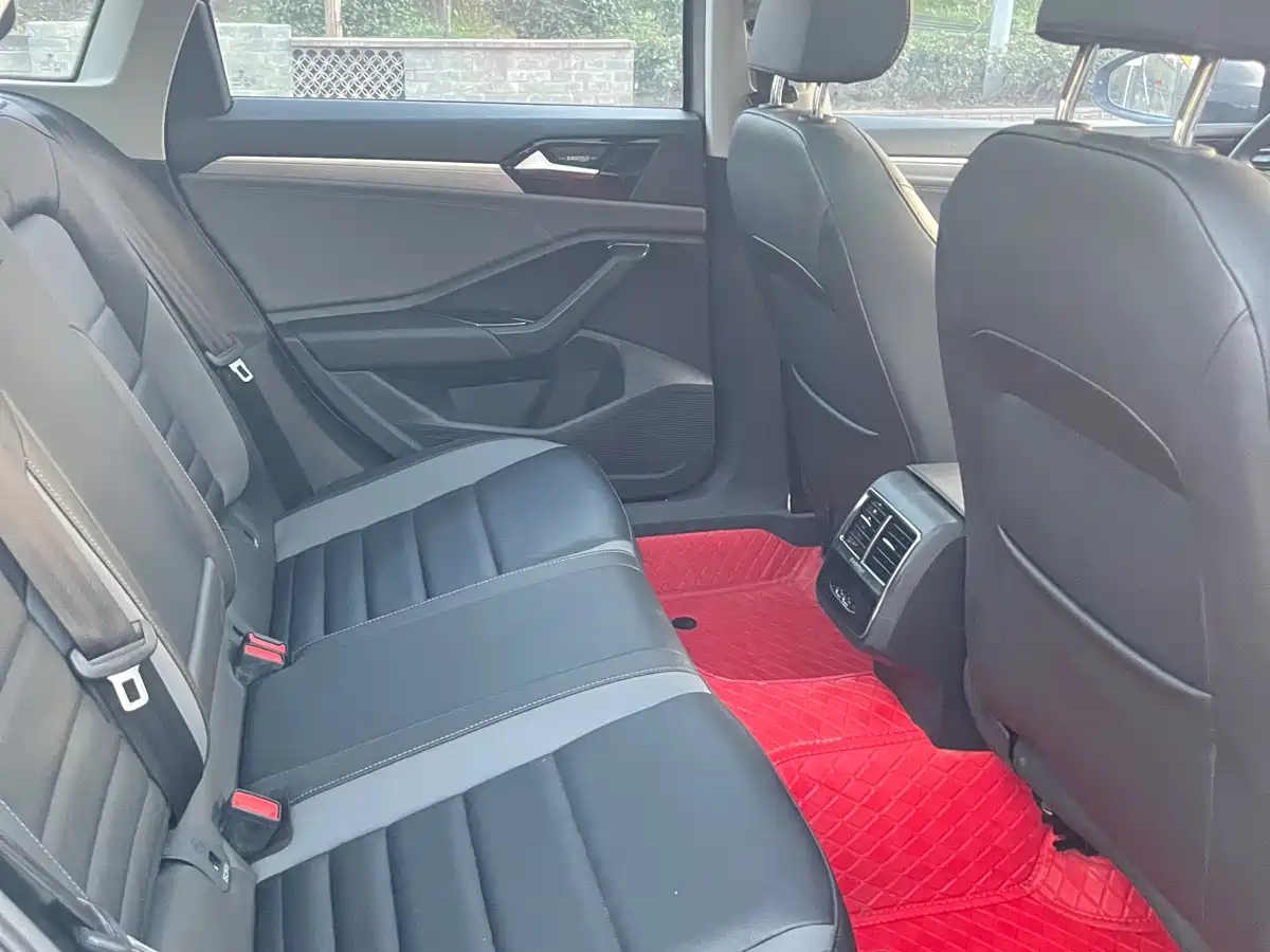 Volkswagen Sagitar 2021 280TSI DSG Comfort Smart Connect Edition фото 9