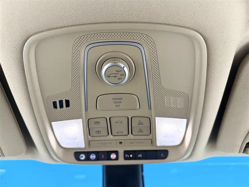 Buick GL8 2018 ES 28T Flagship Type China VI фото 17