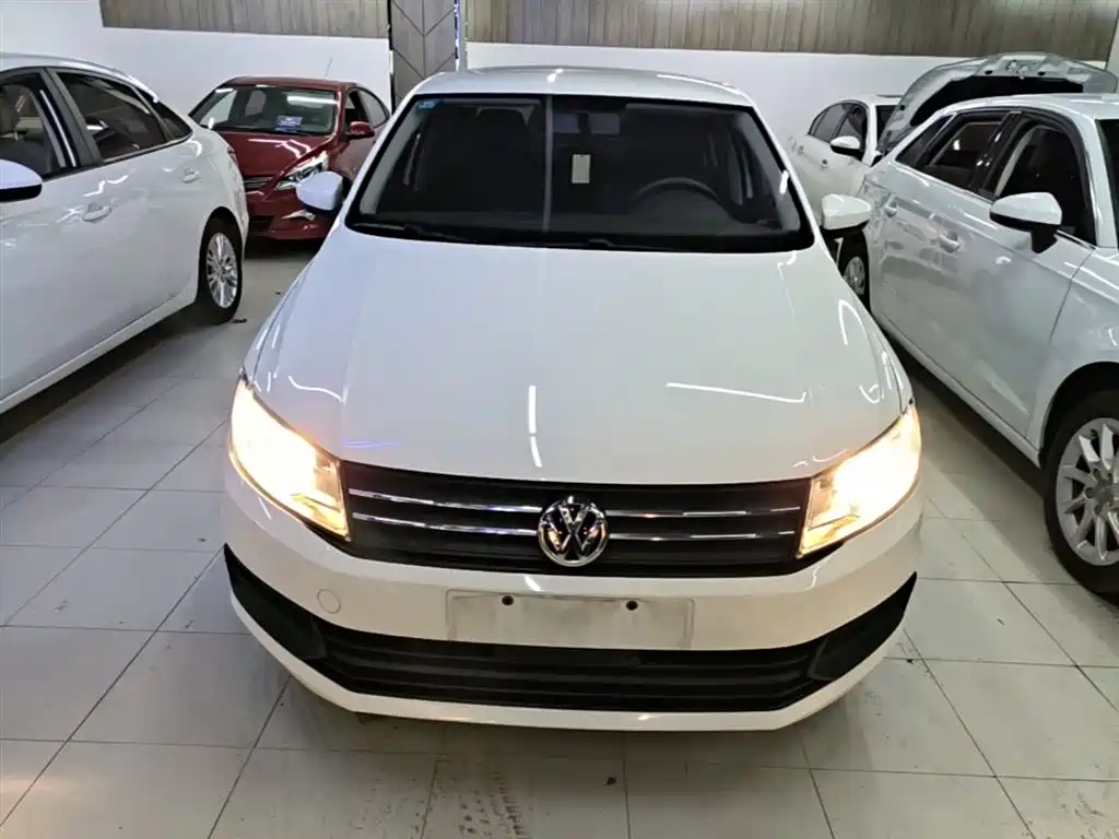 Volkswagen Santana 2019 1.5L Auto Trend Edition China VI фото 3