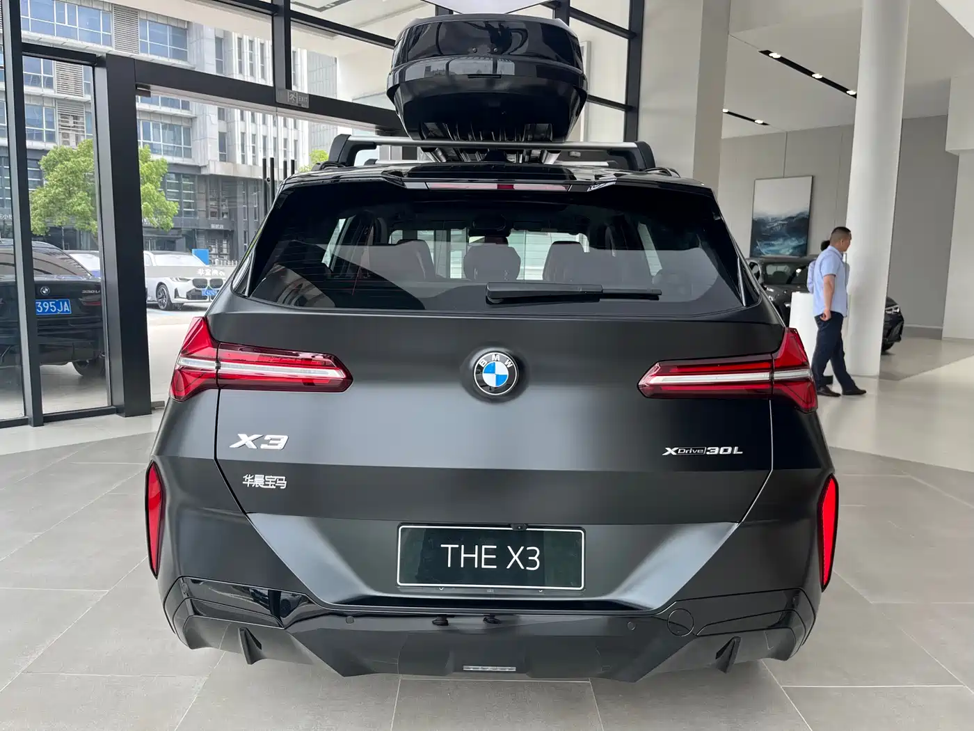 BMW X3 2026 BMW xDrive30L Year of the Horse Edition фото 7
