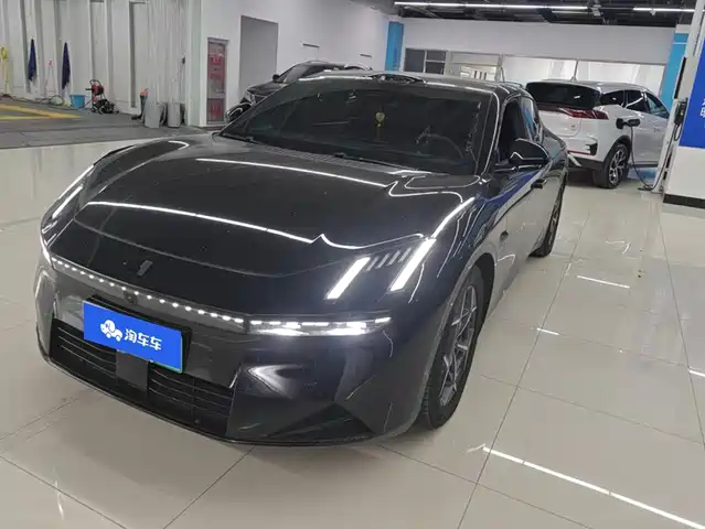Lynk & Co 10 120 полный привод, Ultra
