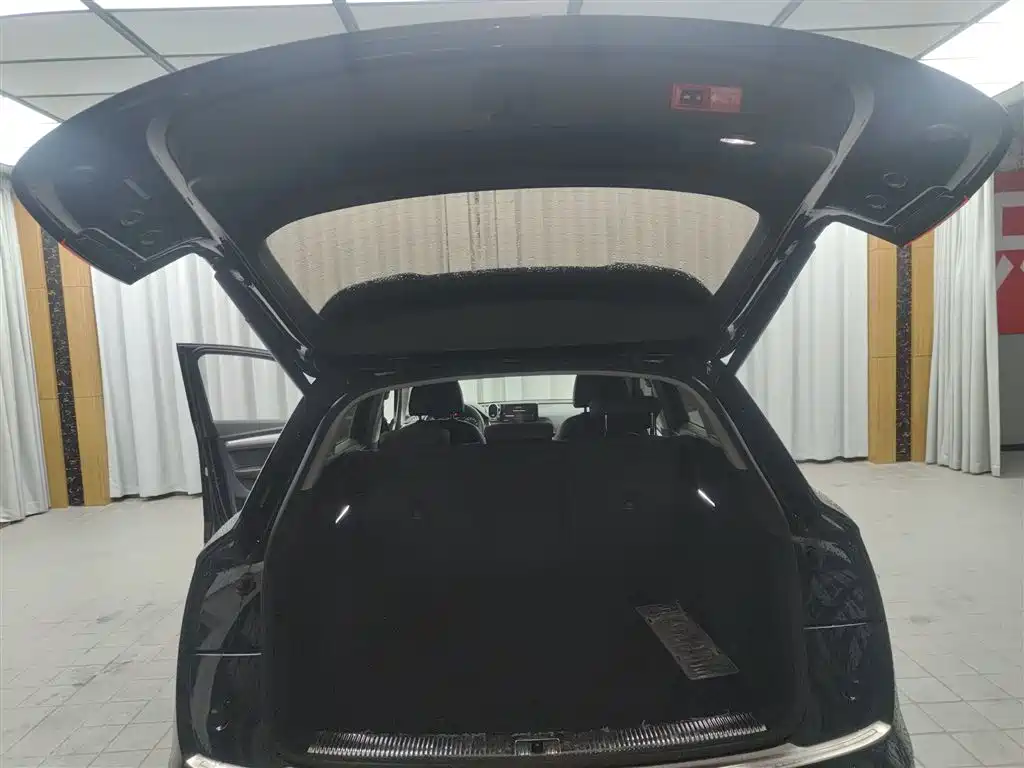 Audi Q5L 2020 40 TFSI Prestige Fashion фото 15