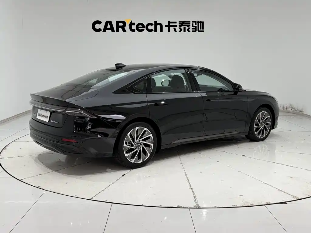2025 Lincoln Z