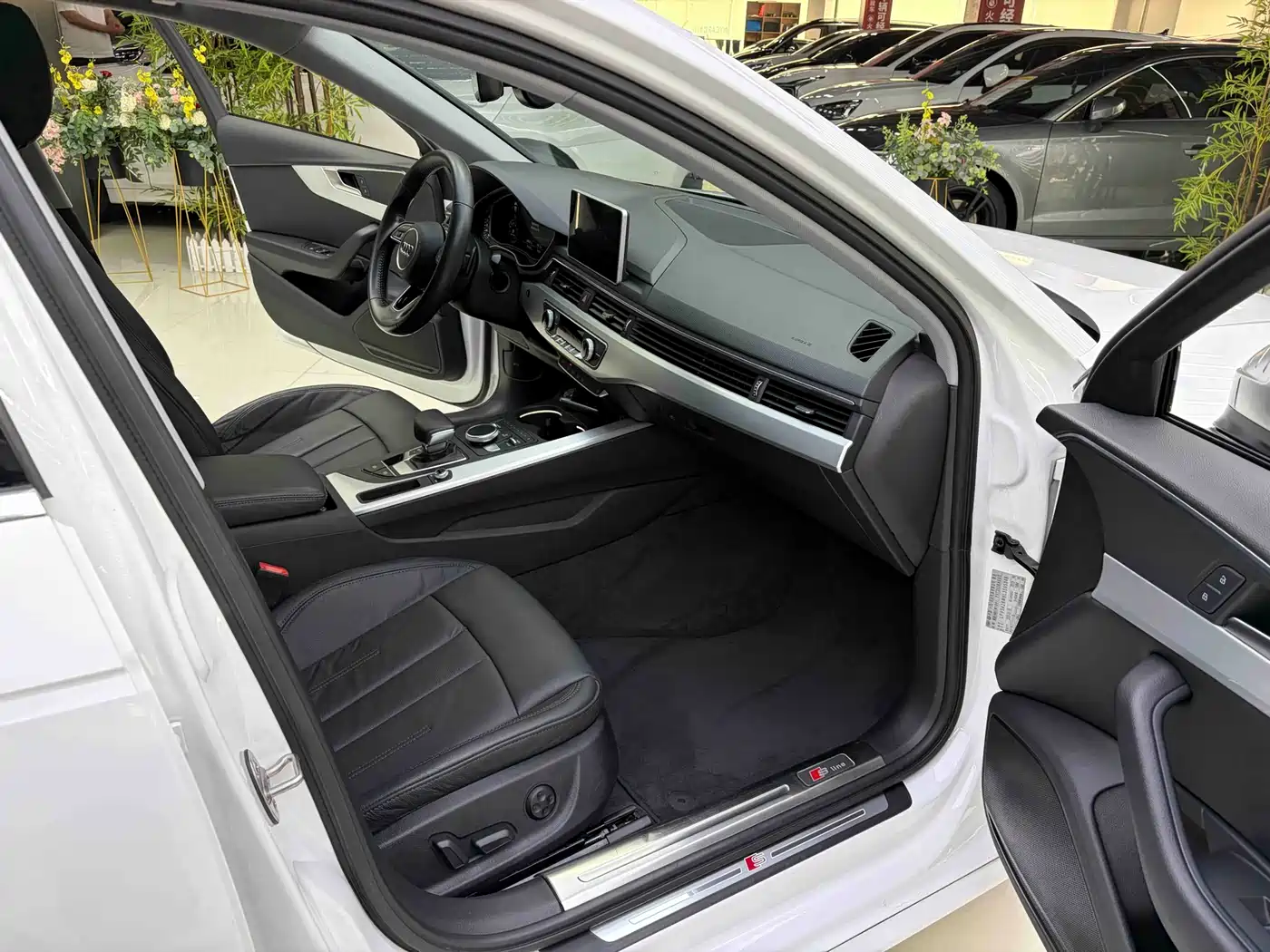 Audi A4L 2019 40 TFSI Fashion (China VI) фото 11