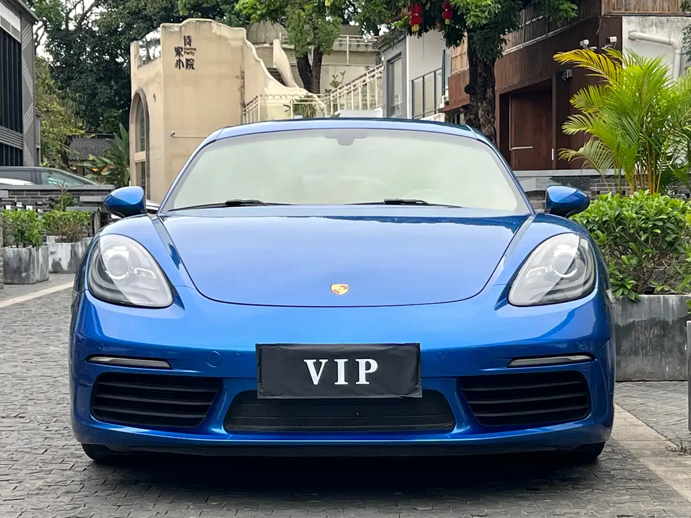 Porsche 718 2018 Cayman 2.0T фото 2