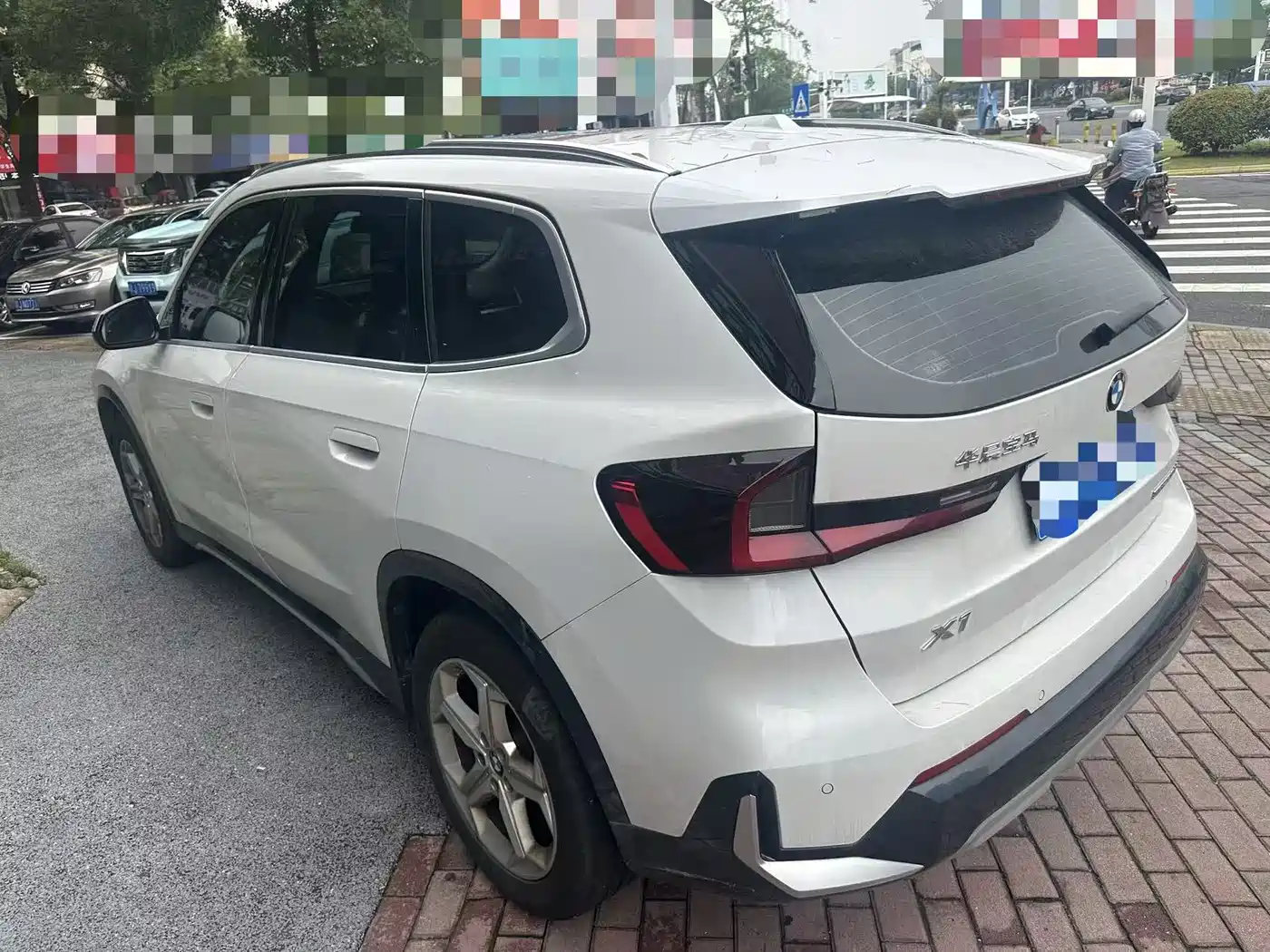 BMW X1 2023 sDrive20Li X Design Package фото 5