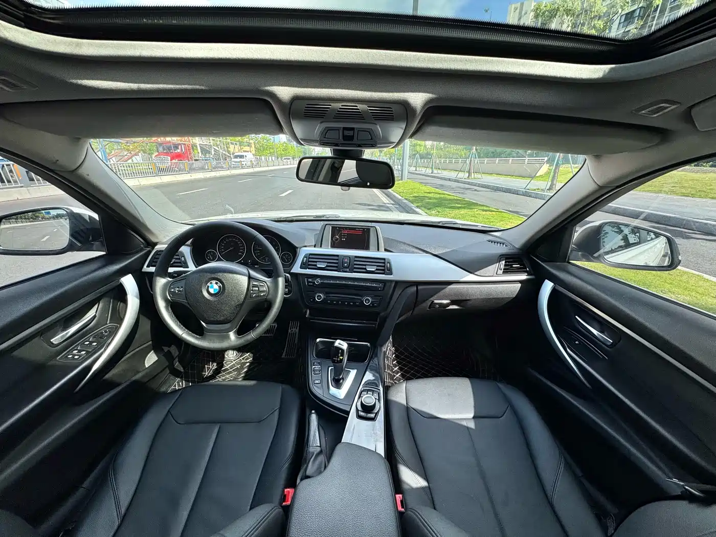 BMW 3 Series 2015 320Li Super Joy Fashion фото 5