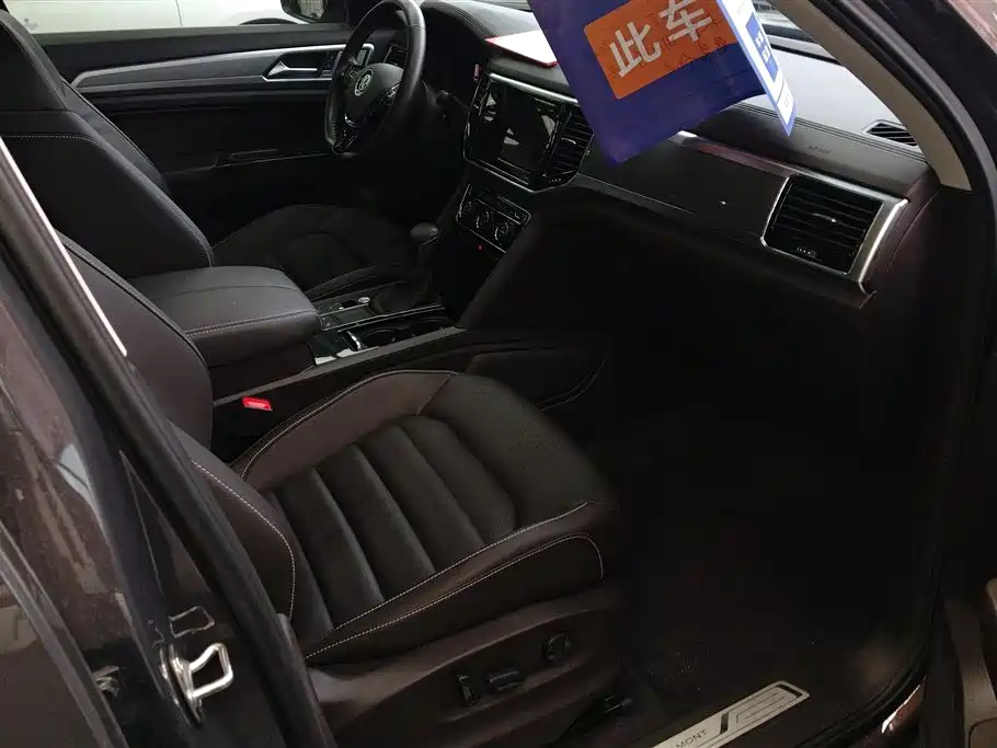 Volkswagen Teramont 2020 Facelift 330TSI 2WD Luxury фото 8