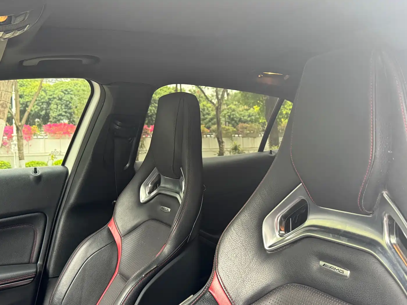 Mercedes-Benz GLA AMG 2016 AMG GLA 45 4MATIC фото 12