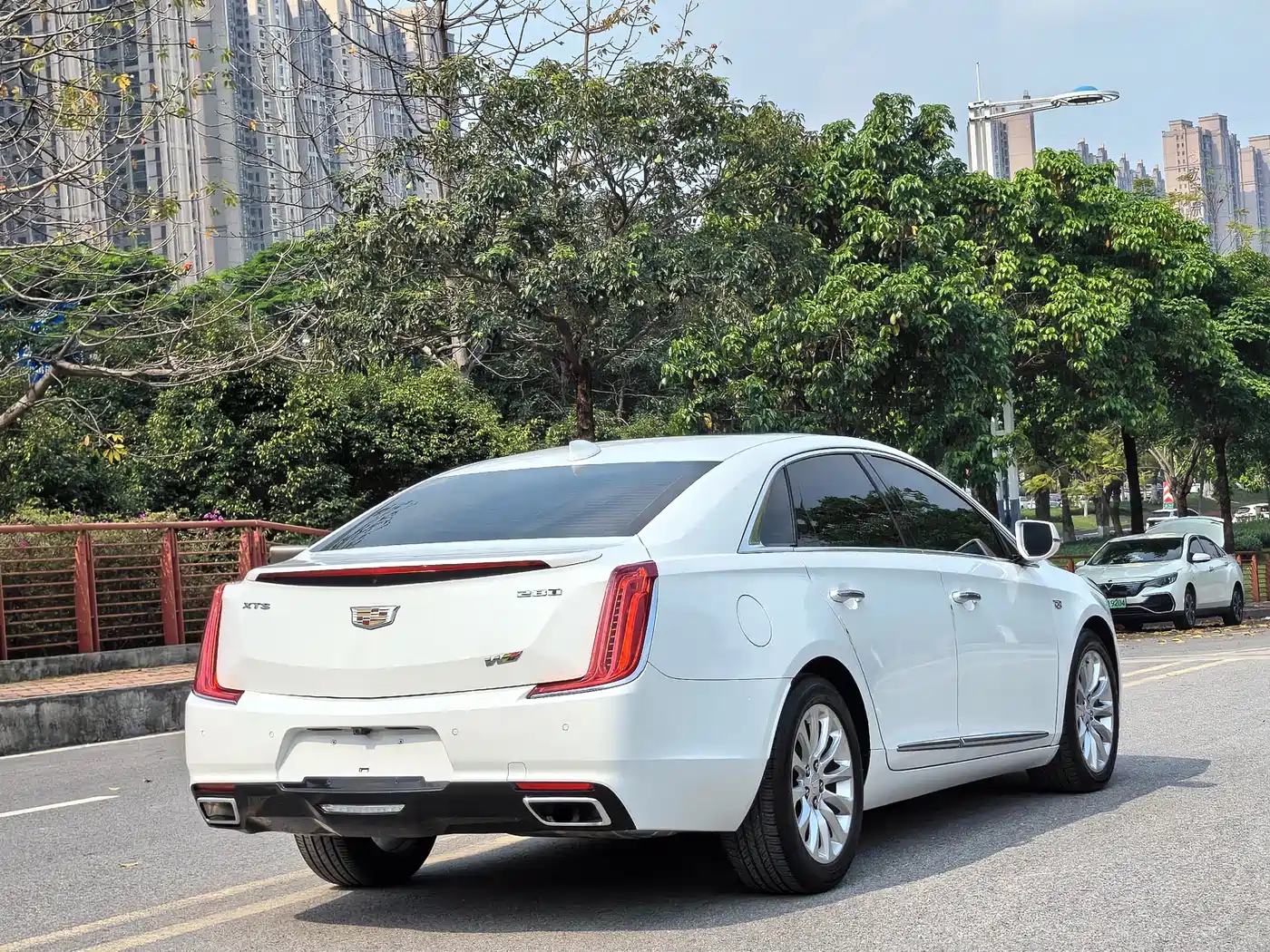 Cadillac XTS 2018 28T Technology фото 19