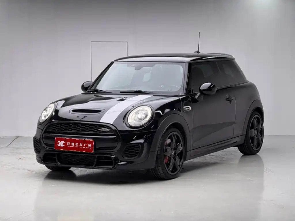 Фото 1 - MINI JCW