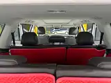 Фото 15 - Roewe RX8