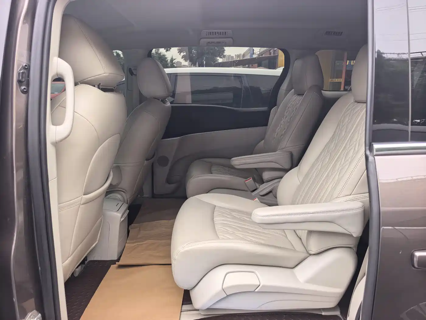 Buick GL8 2021 Land Business Class 652T Comfort фото 11
