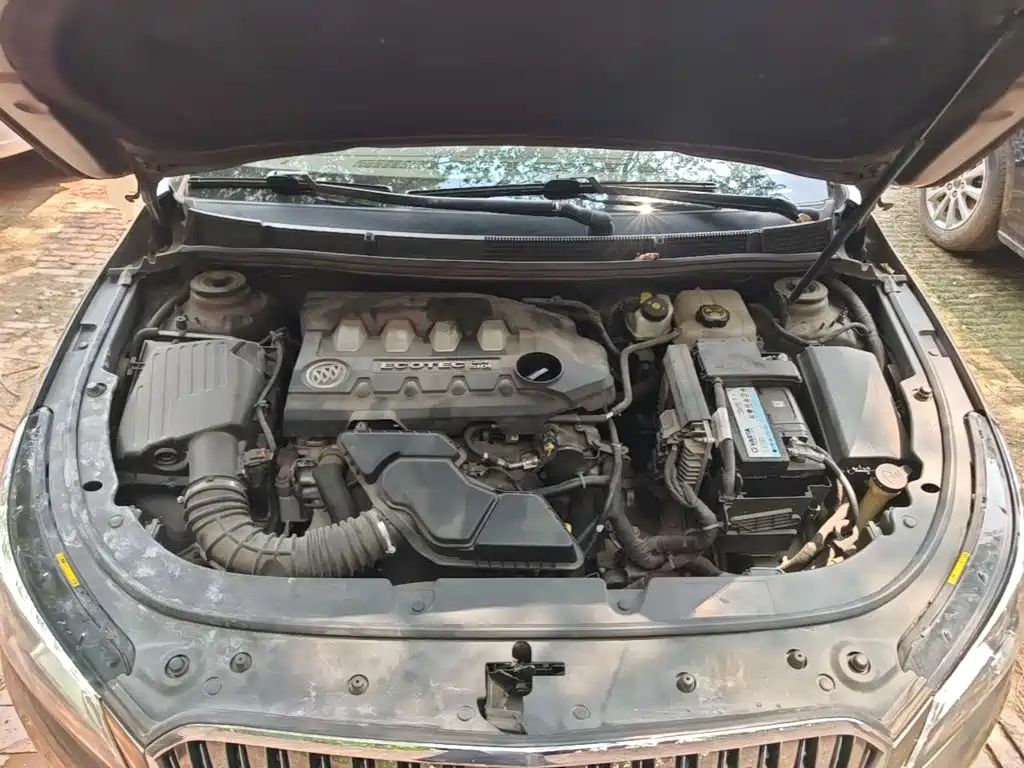 Фото 20 - Buick LaCrosse