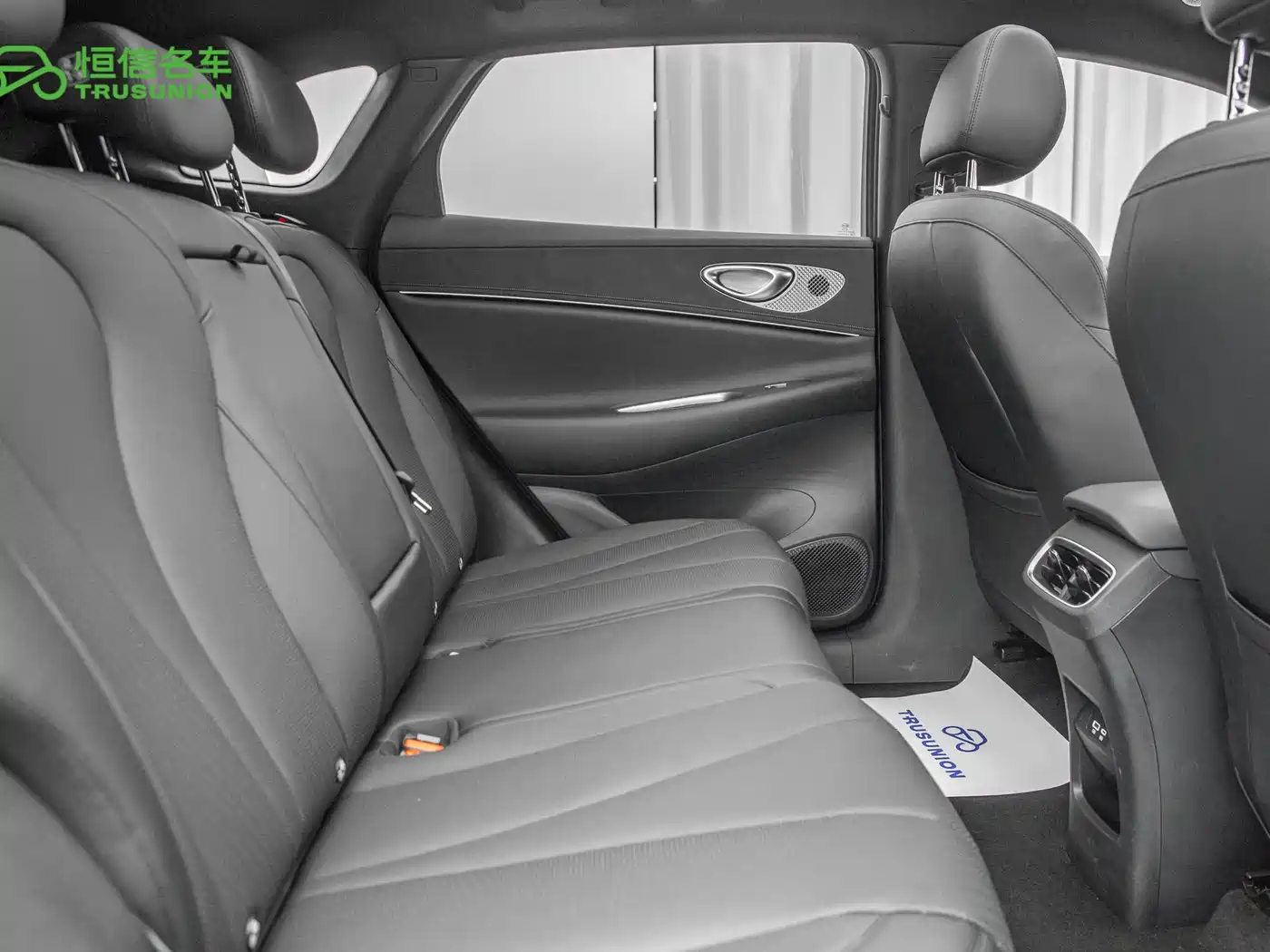 BYD Sealion 06 New Energy 2025 DM-i 170 Pilot Pro Edition фото 16