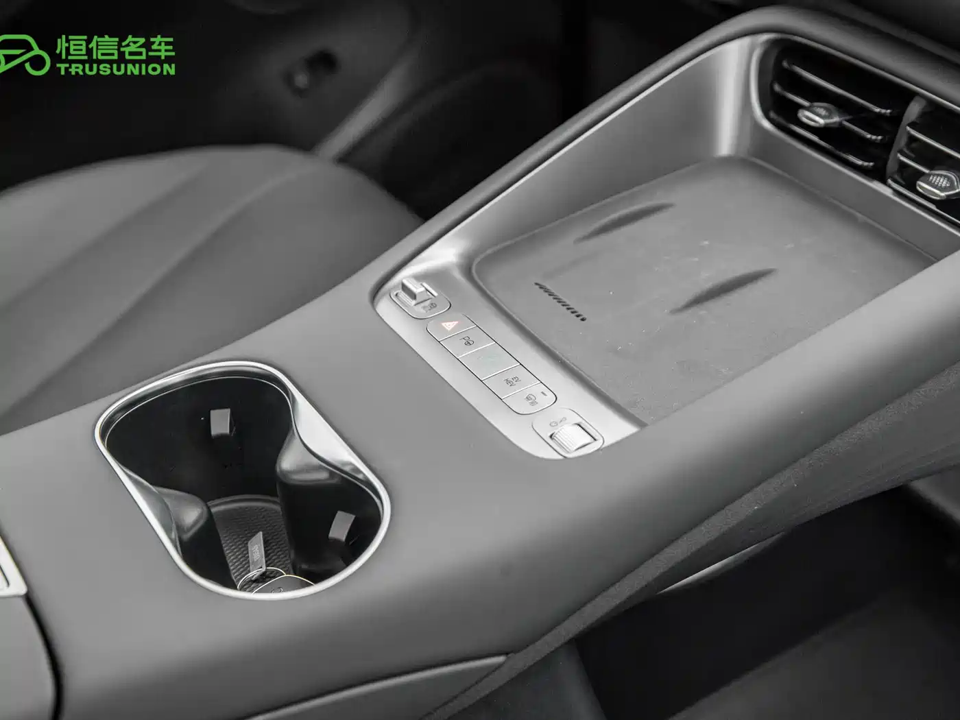 BYD Sealion 06 New Energy 2025 DM-i 170 Pilot Pro Edition фото 18