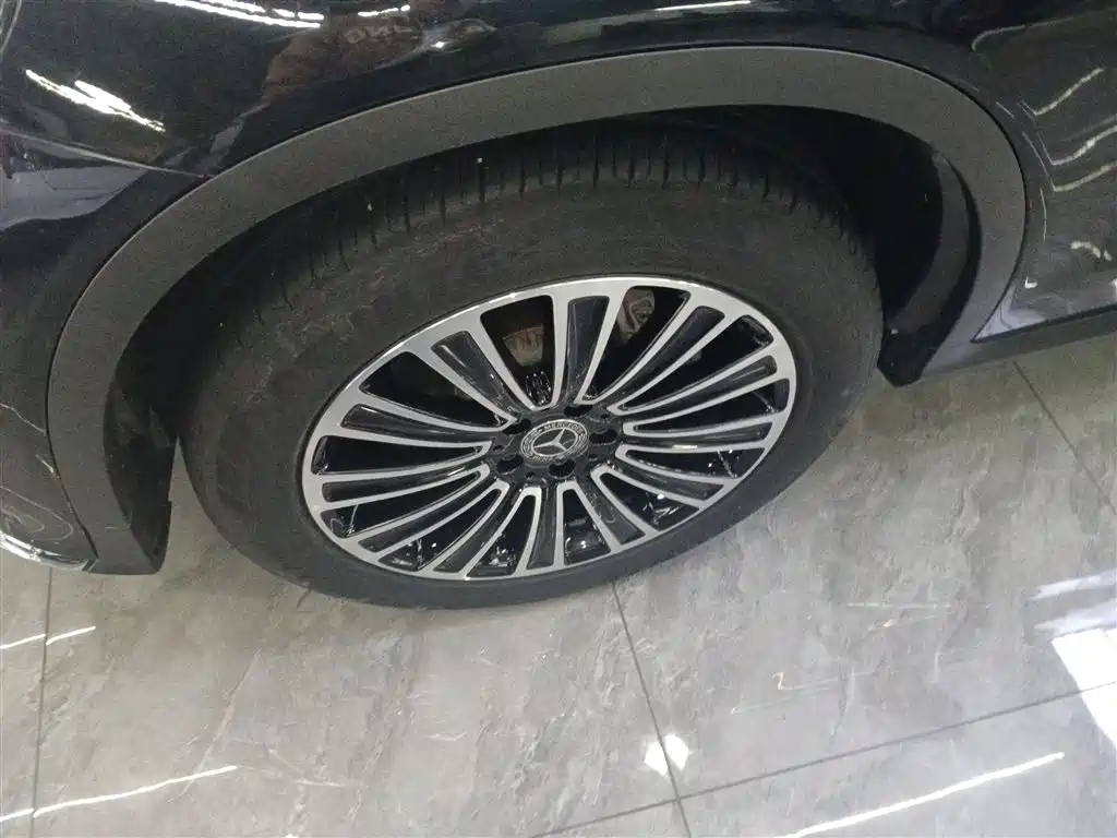 Mercedes-Benz GLC 2019 GLC 260 L 4MATIC Dynamic фото 25