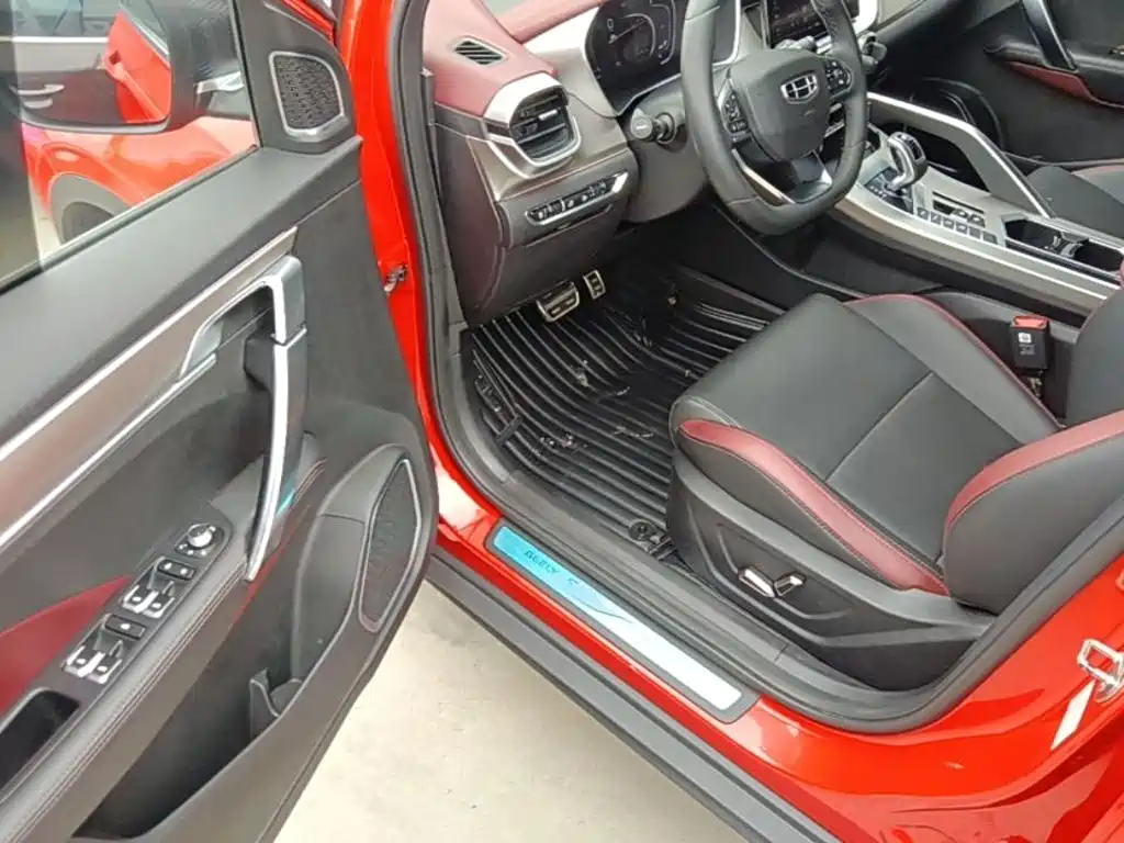 Photo 16 - Geely Coolray