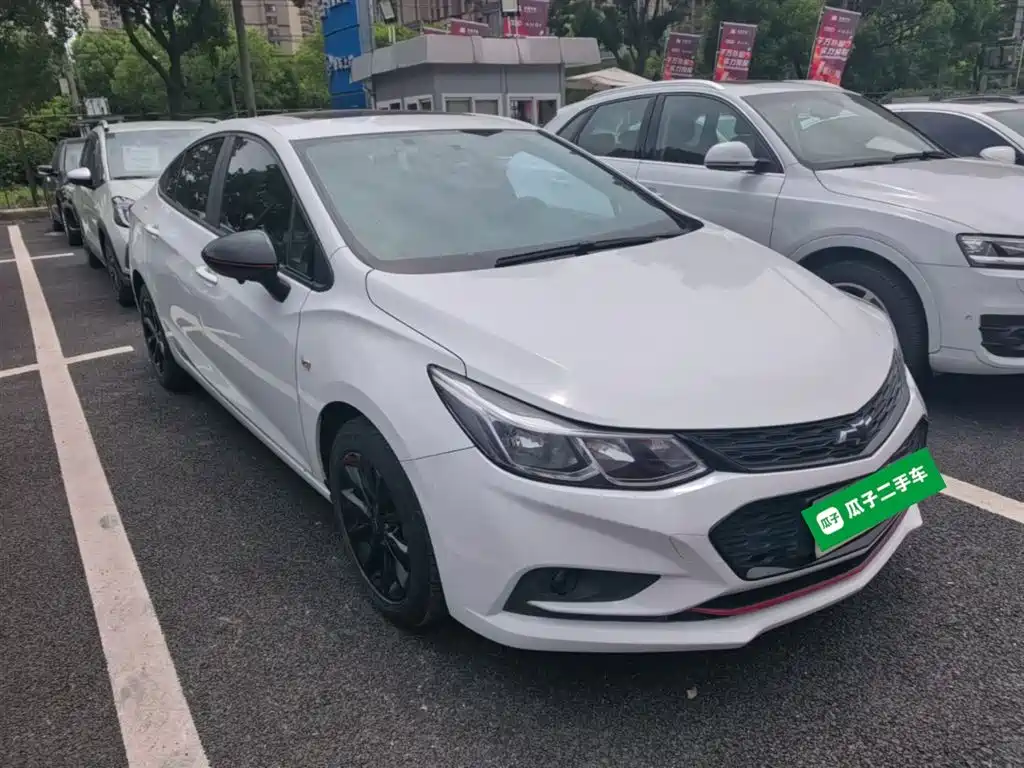 Chevrolet Cruze 2018 Redline 320 Automatic Urban Edge Edition фото 7