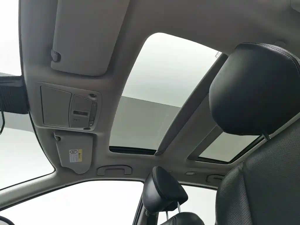 Nissan Cima 2018 2016 2.5L XL Luxury