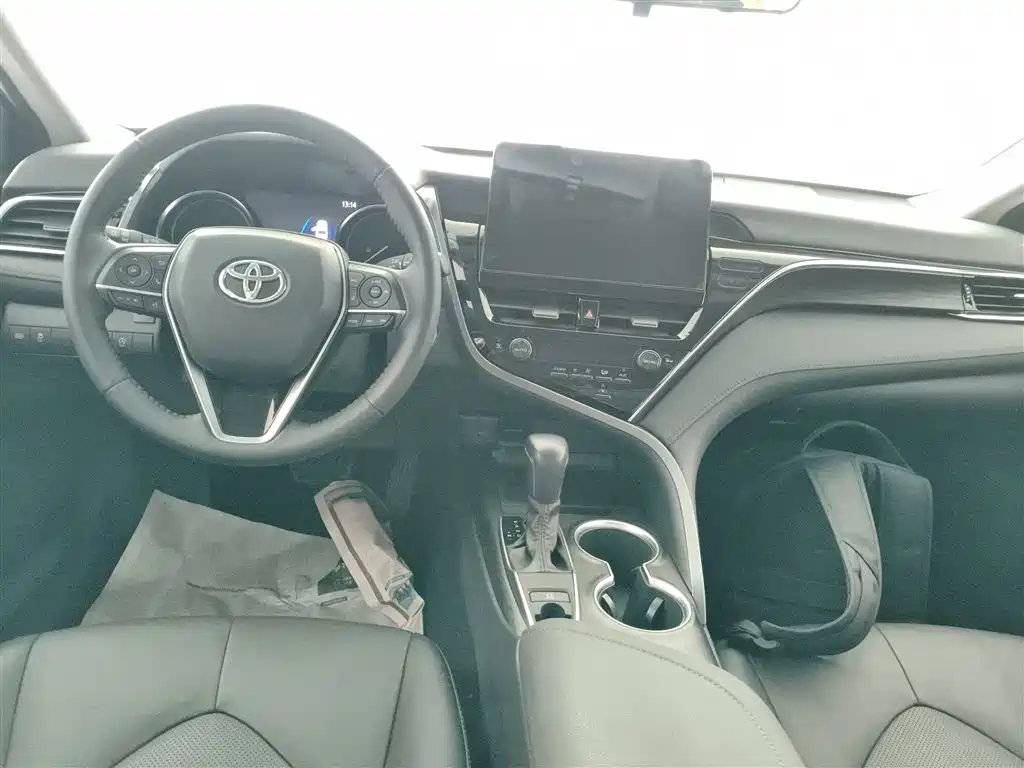 Toyota Camry 2021 2.0G Luxury Edition фото 10