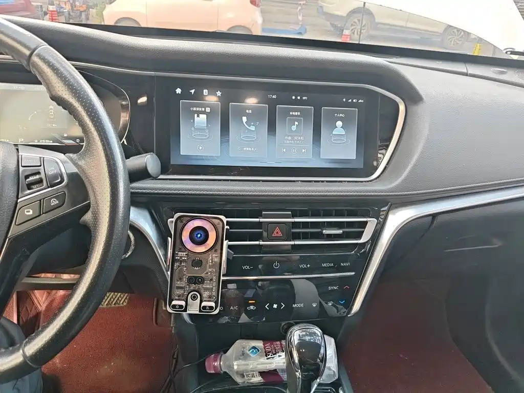 Venucia T90 2020 2020 2.0L CVT Smart Connect Smooth Edition