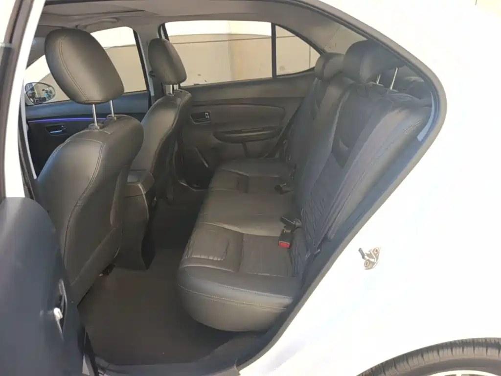 Cowin Kaiyi E3 2018 2018 1.5L Manual Premium