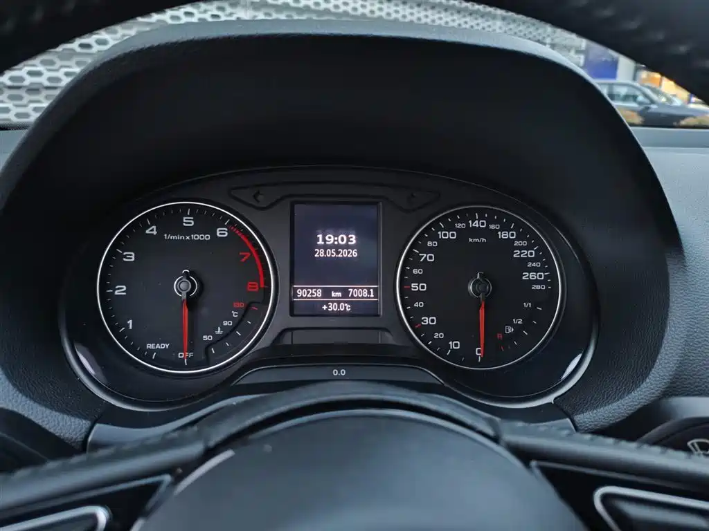 Audi Q2L 2021 Model 35 TFSI Fashion Dynamic фото 10