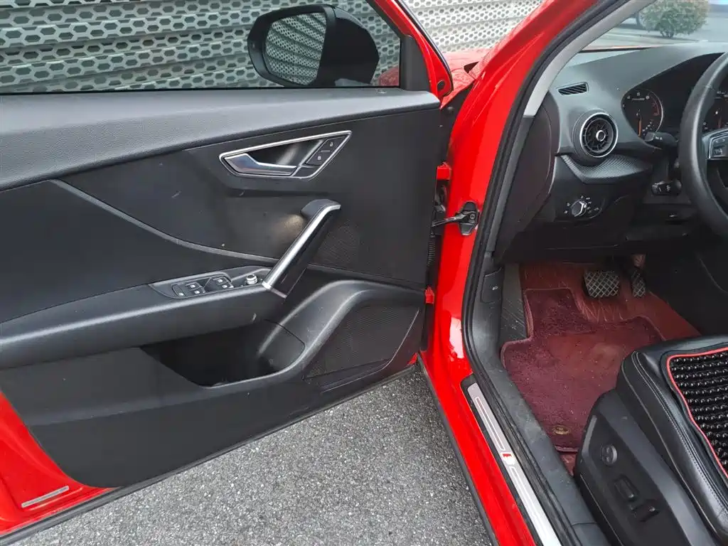Audi Q2L 2021 Model 35 TFSI Fashion Dynamic фото 12