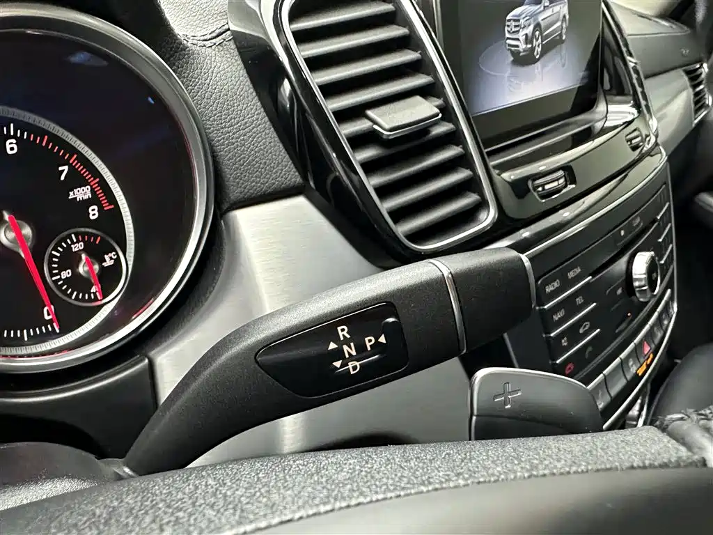 Mercedes-Benz GLS 2016 GLS 400 4MATIC Dynamic фото 32