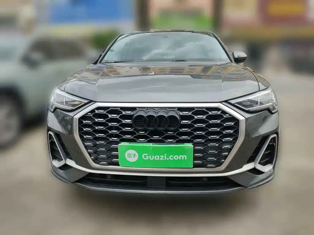 Фото 2 - Audi Q3 Sportback