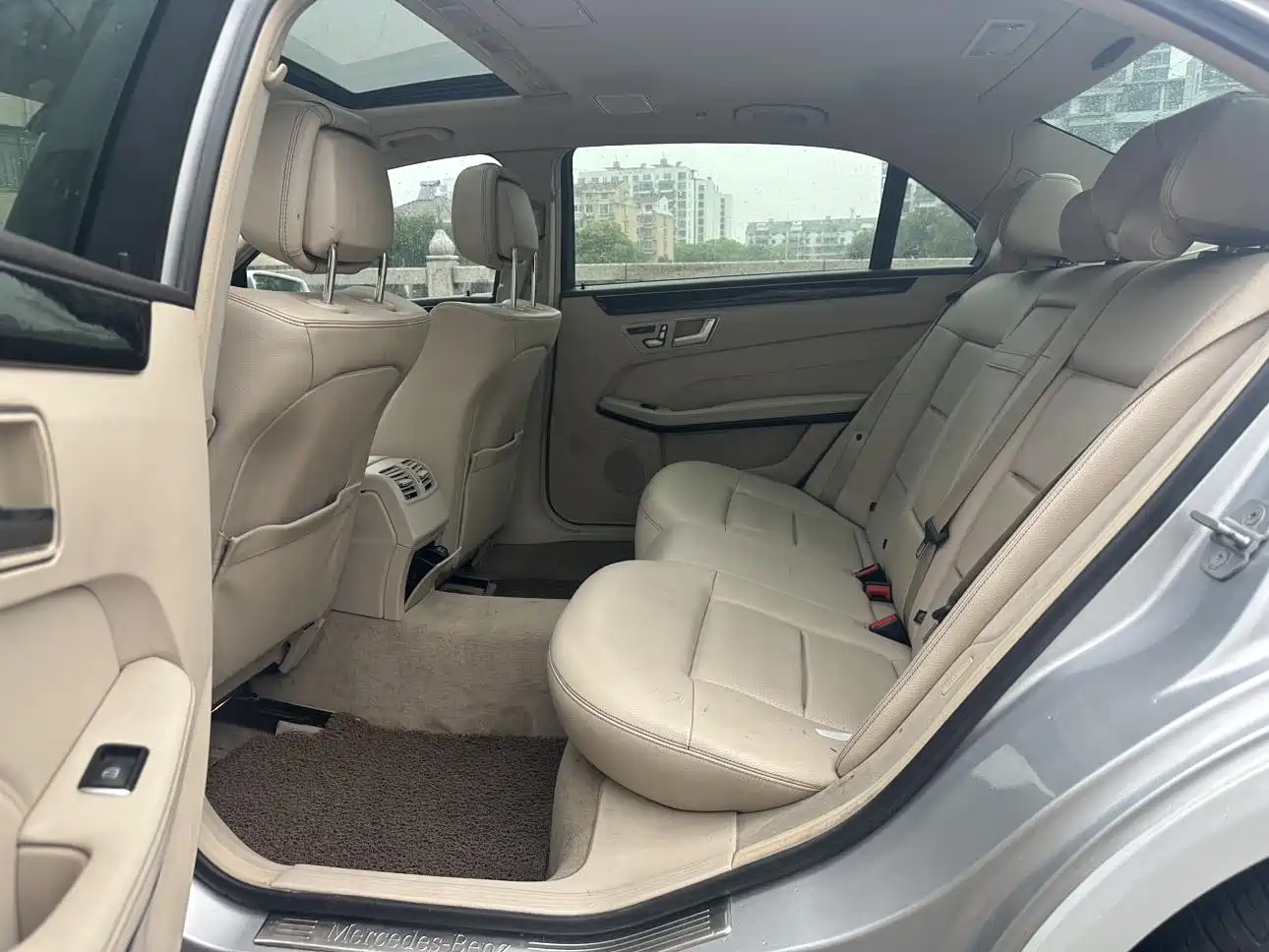 Mercedes-Benz E-Class 2014 Facelift E 260 L Sport фото 15