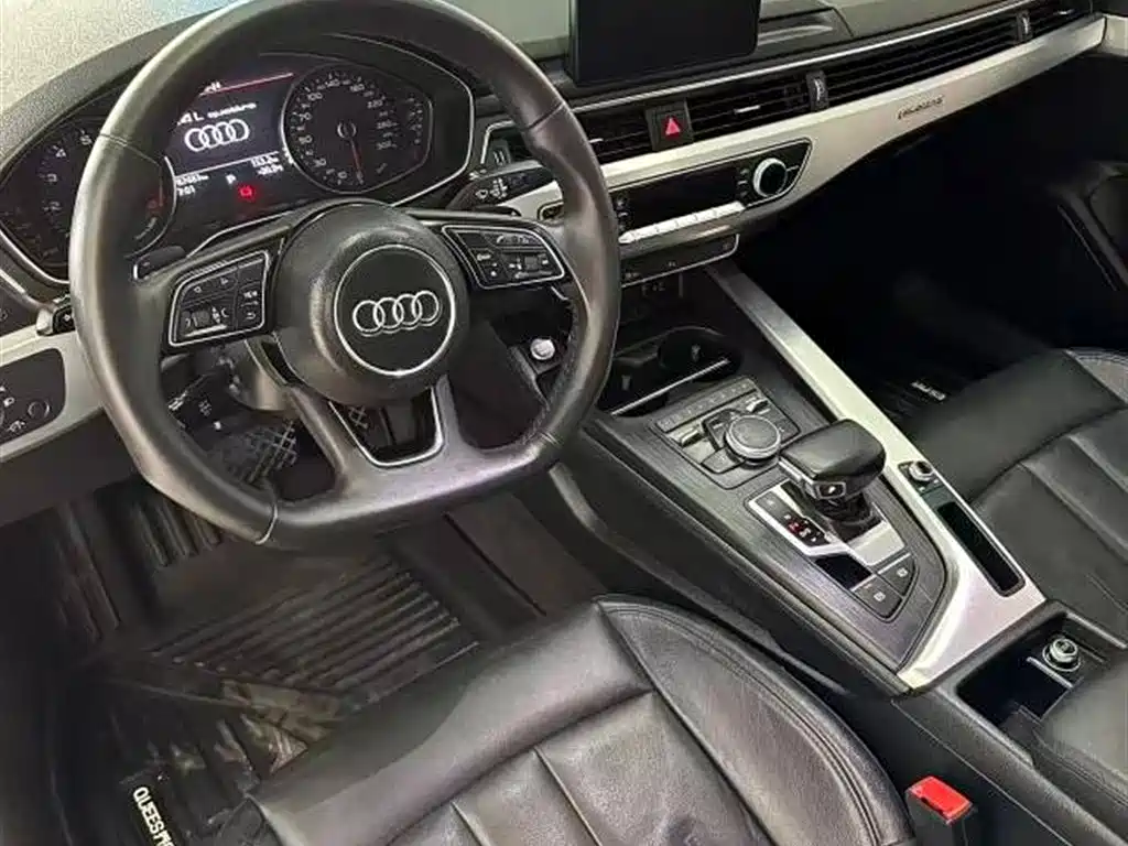 Audi A4L 2018 30th Anniversary 45 TFSI quattro Personality Sport фото 6
