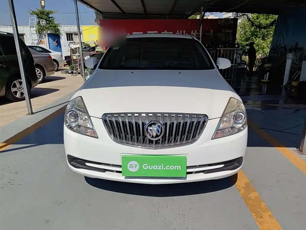Buick Excelle 2015 1.5L Manual Classic фото 3