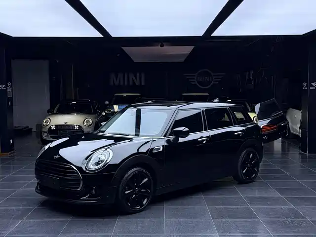 MINI MINI CLUBMAN 2021 1.5T COOPER