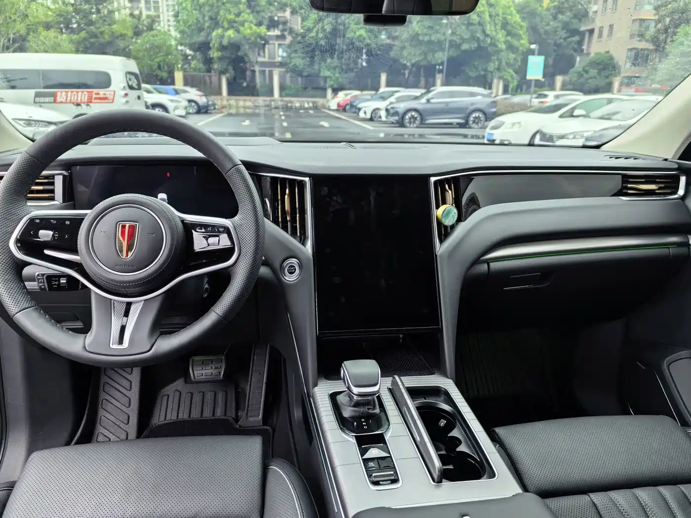 Hongqi HS7 PHEV 2025 2025 Revised Model 2.0T PHEV 4WD Flag Ultimate Edition 6-Seater