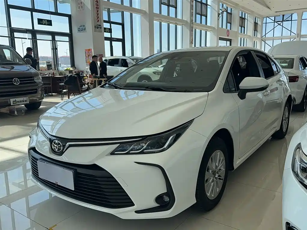 Toyota Corolla 2024 Model 1.2T Pioneer Edition фото 3