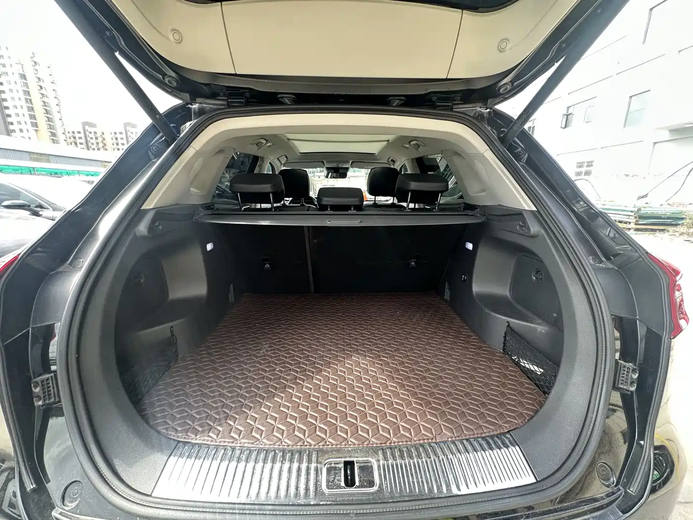 Hongqi HS5 2022 2.0T Smart Connect Flagship AWD Edition фото 12