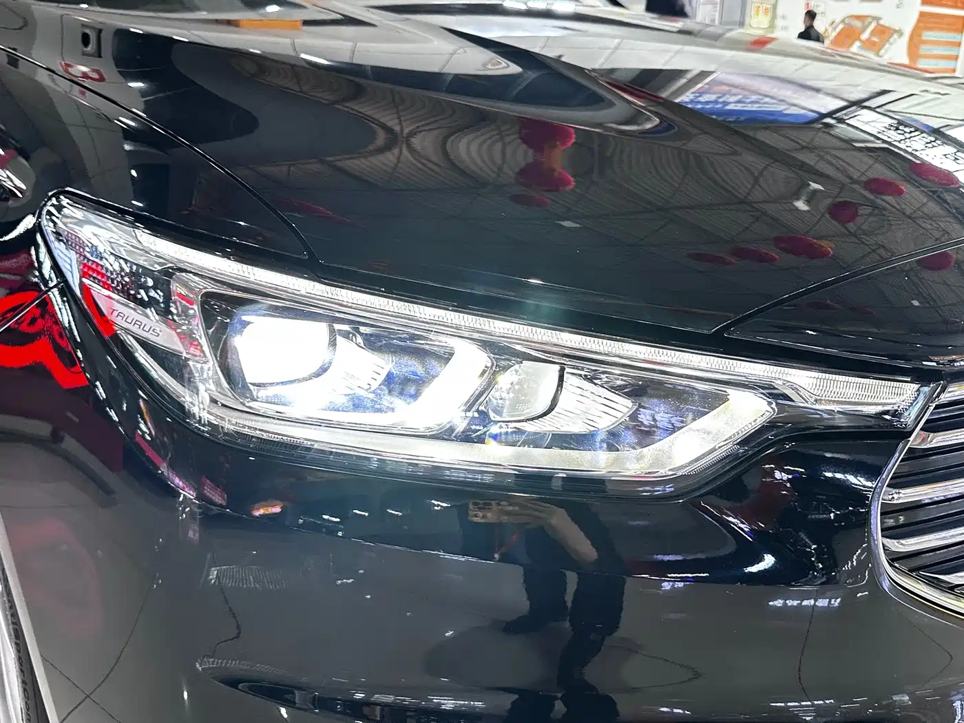 Ford Taurus 2022 2019 EcoBoost 245 Premium Edition