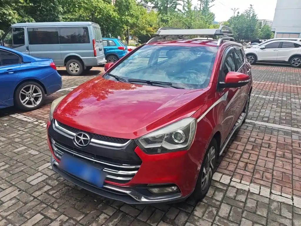 JAC Motors Refine S2 2015 2015 1.5L CVT Luxury Smart