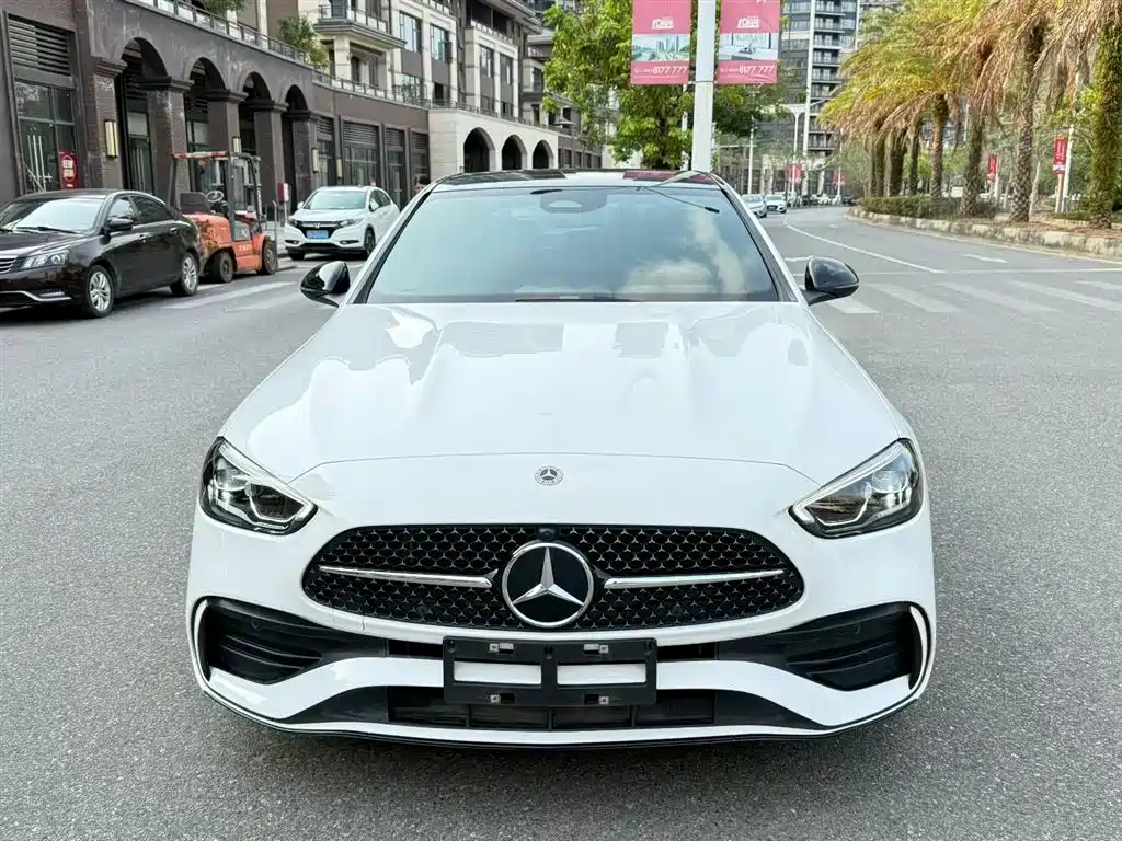 MERCEDES-BENZ CLASS C