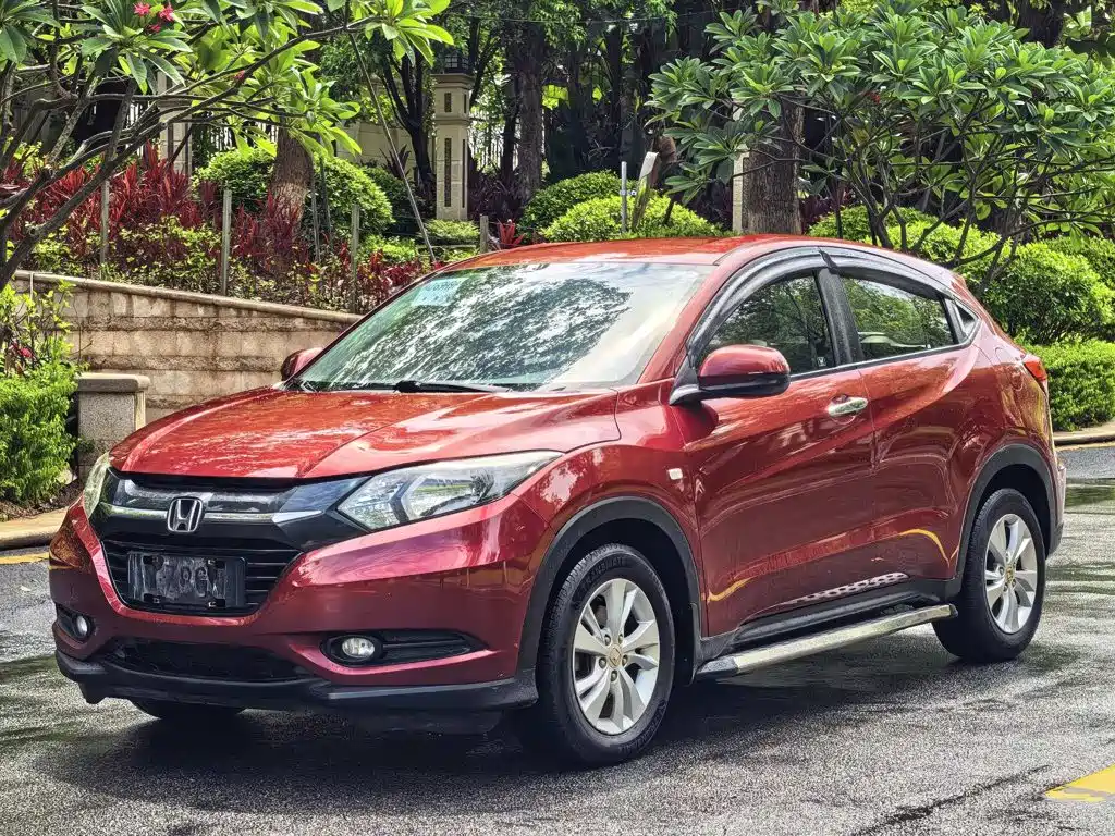 Honda Vezel 2015 2015 1.8L CVT FWD Elite