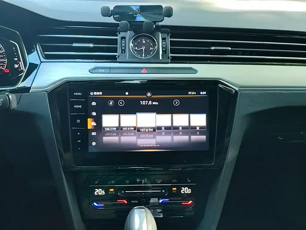 Volkswagen Magotan 2021 330TSI DSG 30th Anniversary Edition фото 13