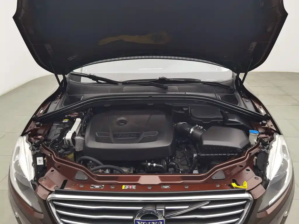 Photo 6 - Volvo XC60