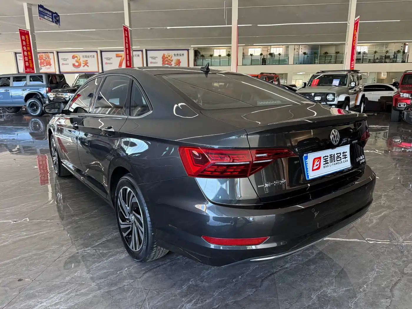 Volkswagen Sagitar 2021 280TSI DSG Surpassing Edition фото 2