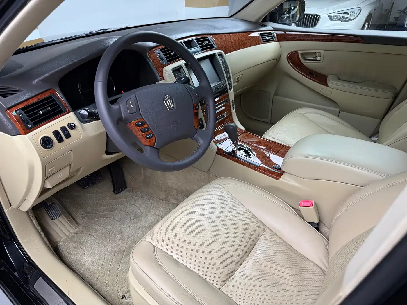 Toyota Crown 2009 2.5L Royal Special Navigation Edition фото 9