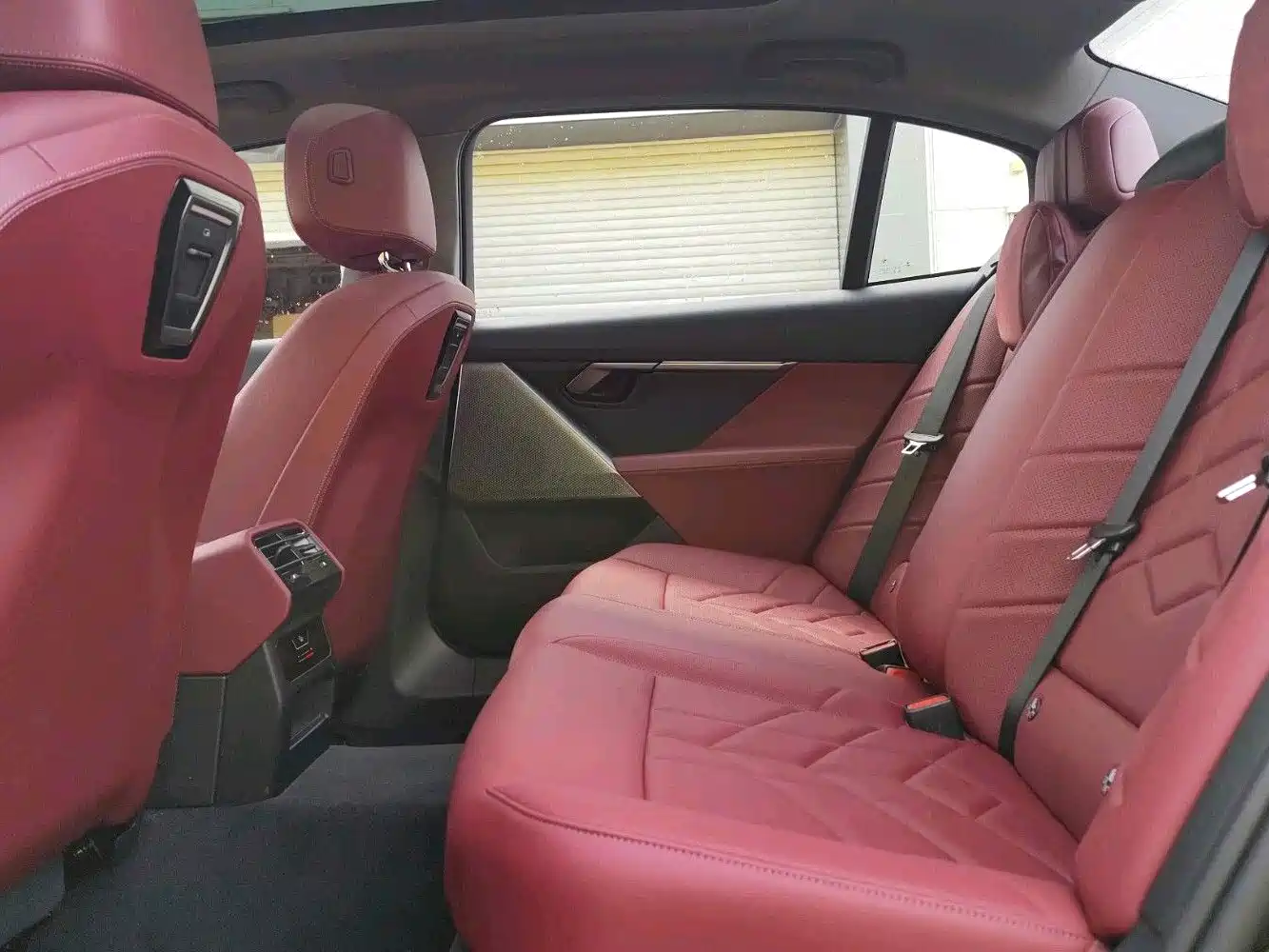 BMW i5 2026 2024 eDrive 35L Luxury Package