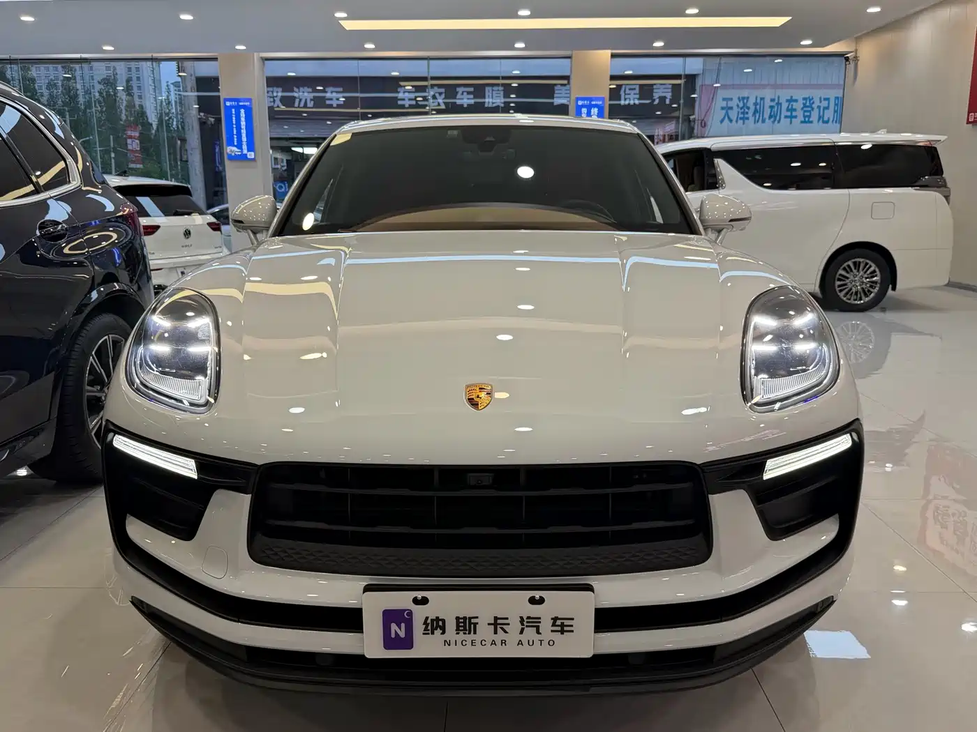 2026 Porsche Macan