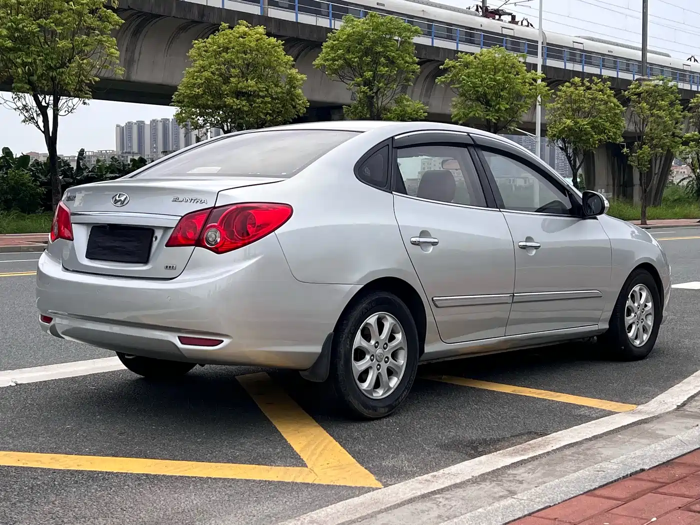 Hyundai Elantra 2009 2008 1.6L AT GLS